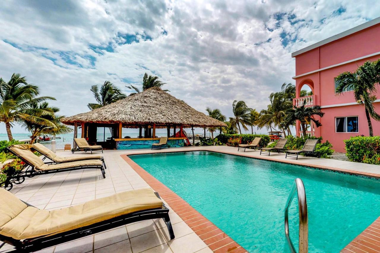Апартаменты Palm @ Caribe Island Сан-Педро Экстерьер фото