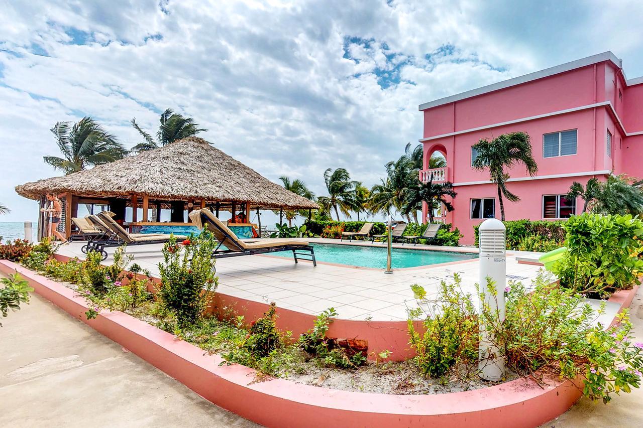 Апартаменты Palm @ Caribe Island Сан-Педро Экстерьер фото