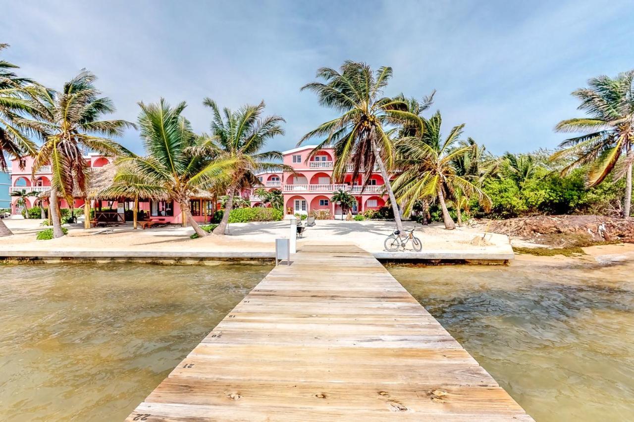 Апартаменты Palm @ Caribe Island Сан-Педро Экстерьер фото