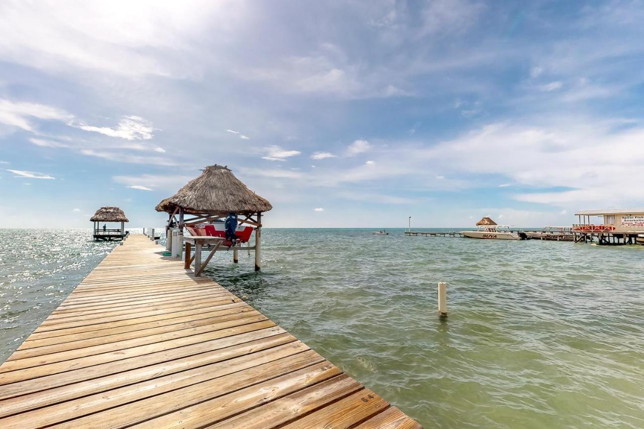 Апартаменты Palm @ Caribe Island Сан-Педро Экстерьер фото